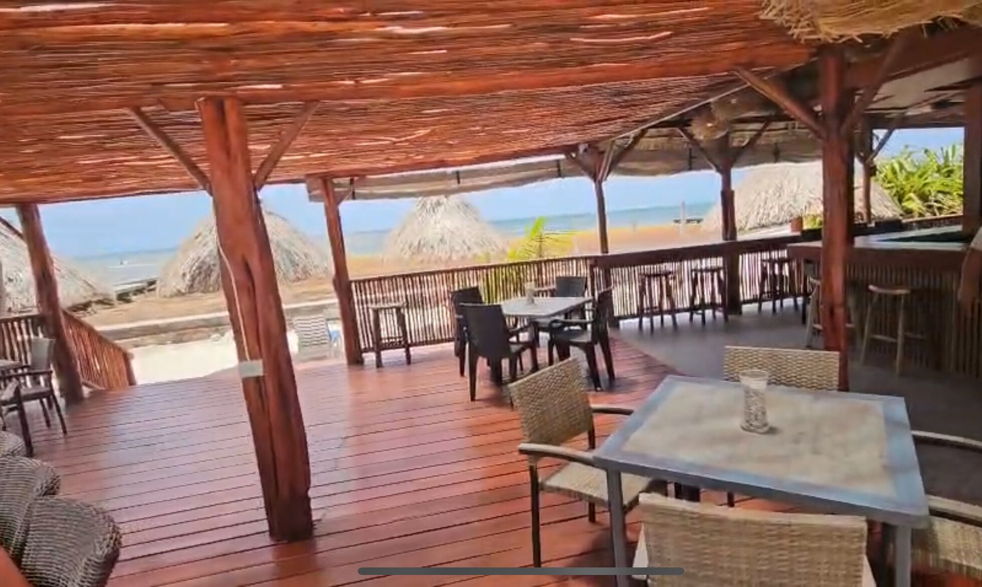 Desayuno de cocina local todos los días (con cargo) 