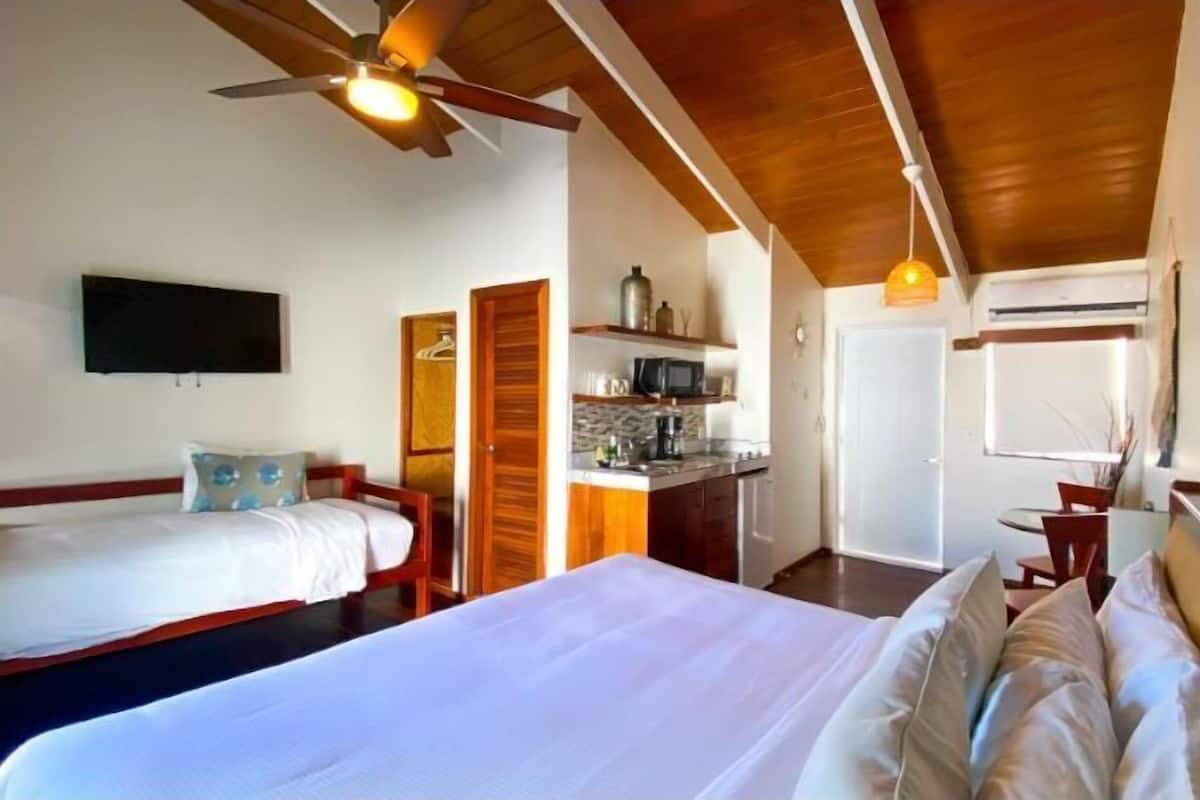 1 habitación, sábanas de algodón egipcio y ropa de cama de alta calidad