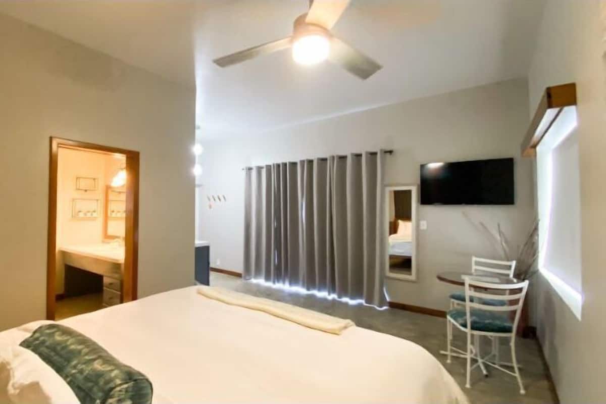 1 habitación, sábanas de algodón egipcio y ropa de cama de alta calidad