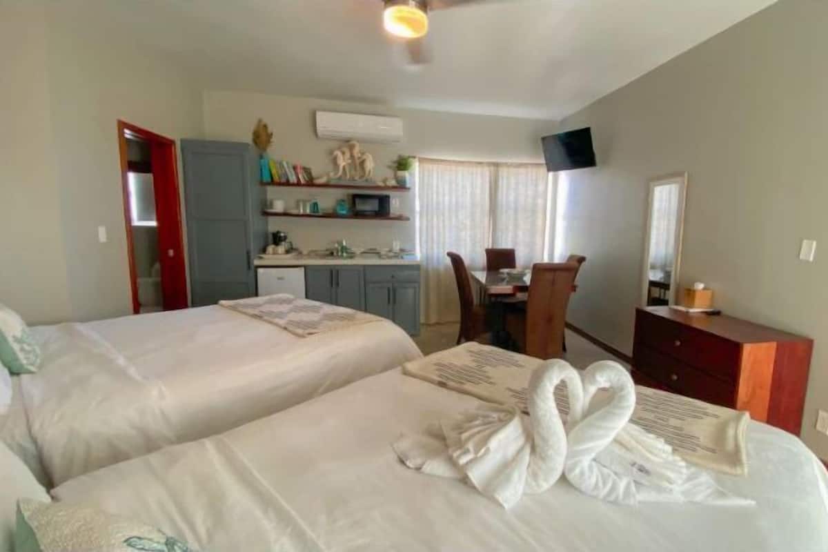 Ocean View JuniorSuite Pool Deck: Queens | 1 bedroom, Egyptian cotton sheets, premium bedding, pillow-top beds