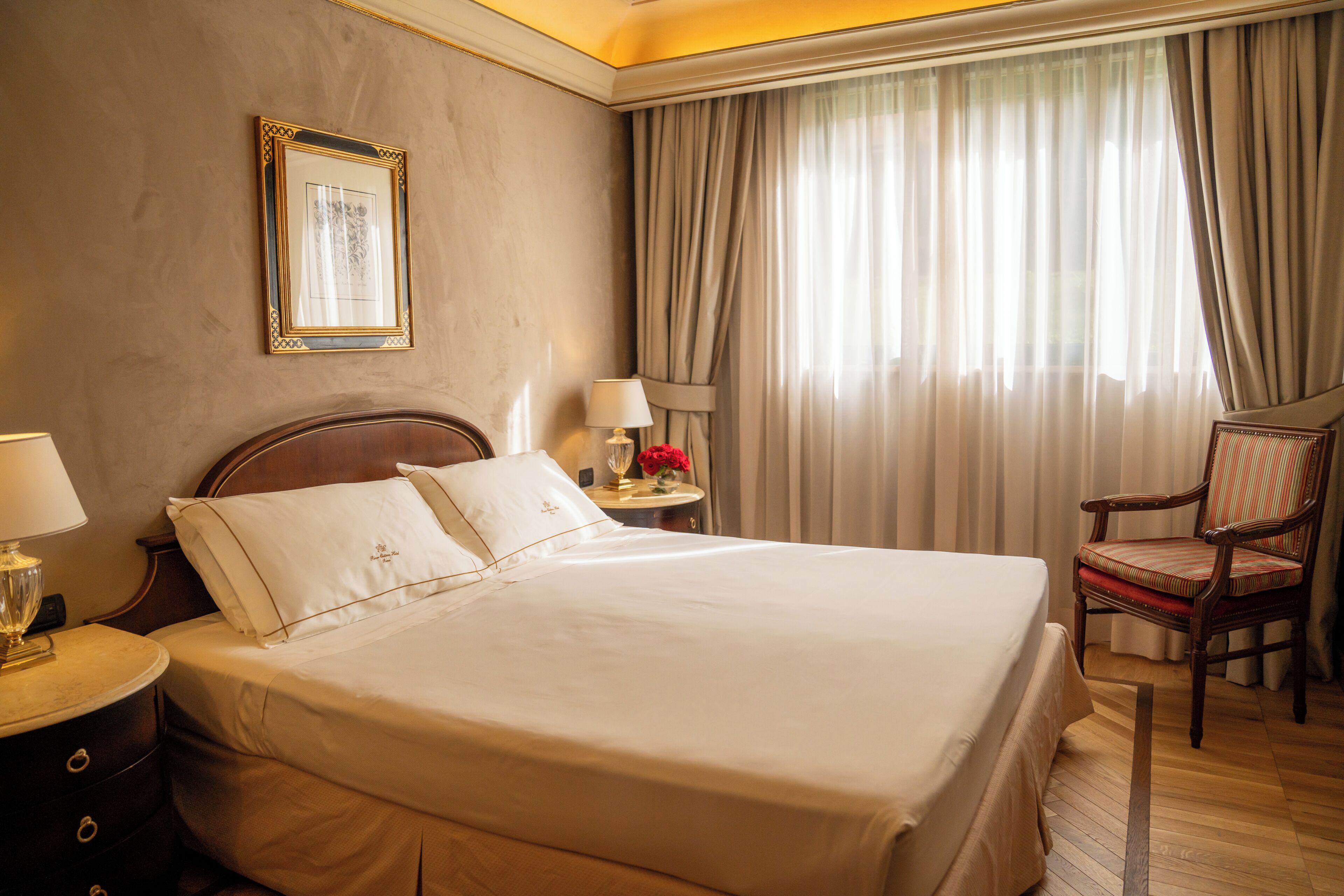 Executive Suite | Premium bedding, down comforters, minibar, in-room safe