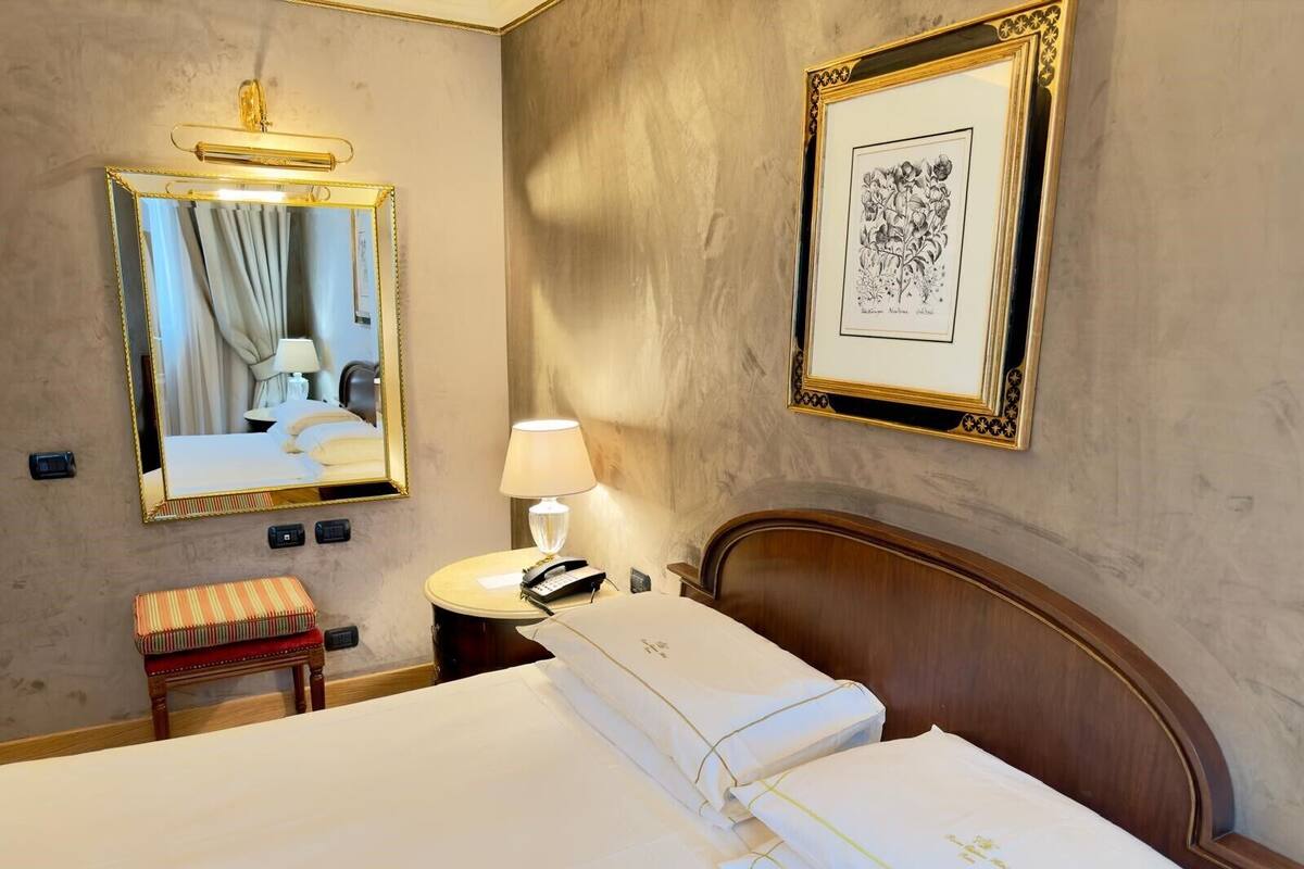 Executive Suite | Peralatan tempat tidur premium, gebar bulu kapas, bar mini