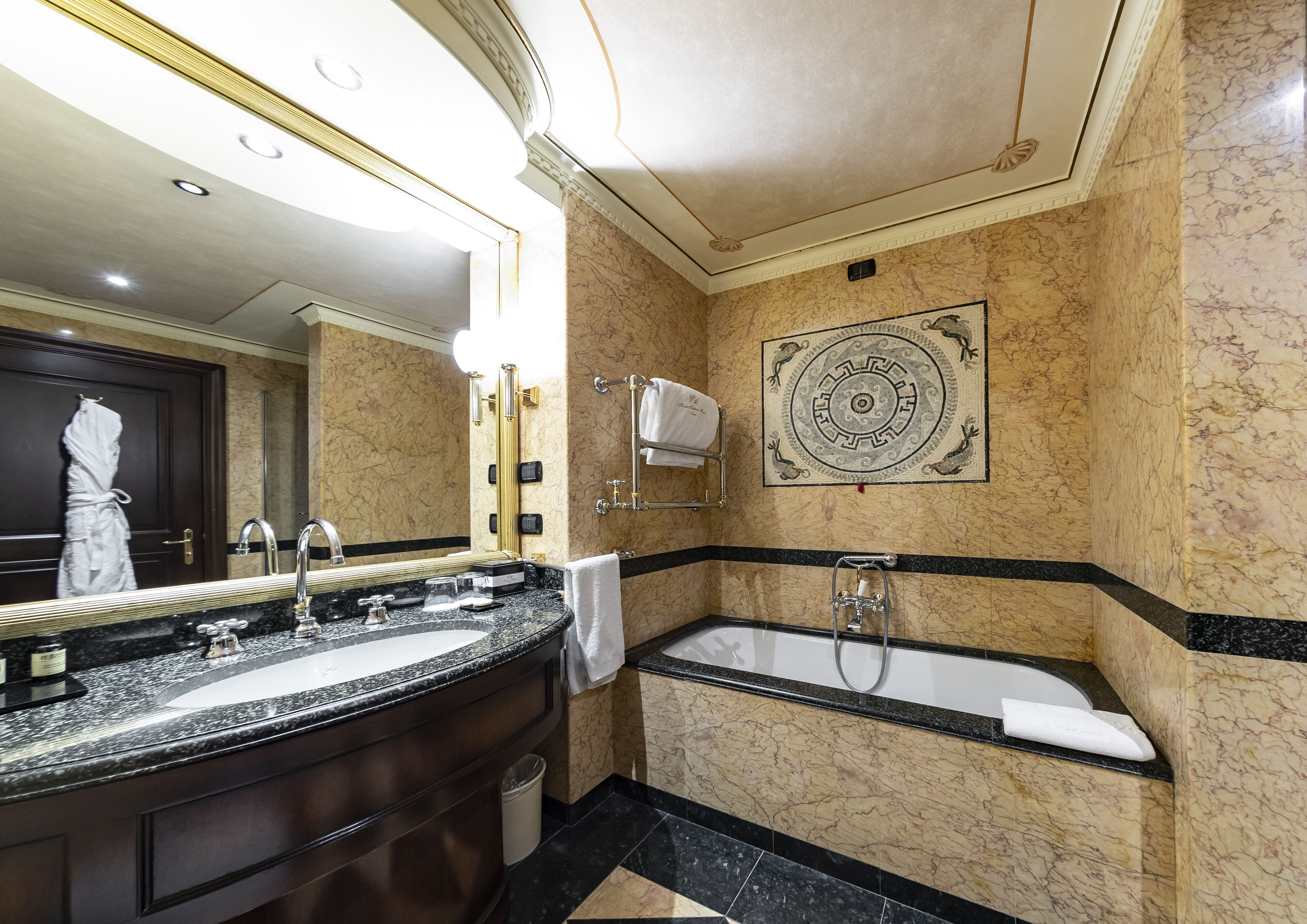 prestige double room, terrace | bathroom | free toiletries, hair dryer, bidet, towels