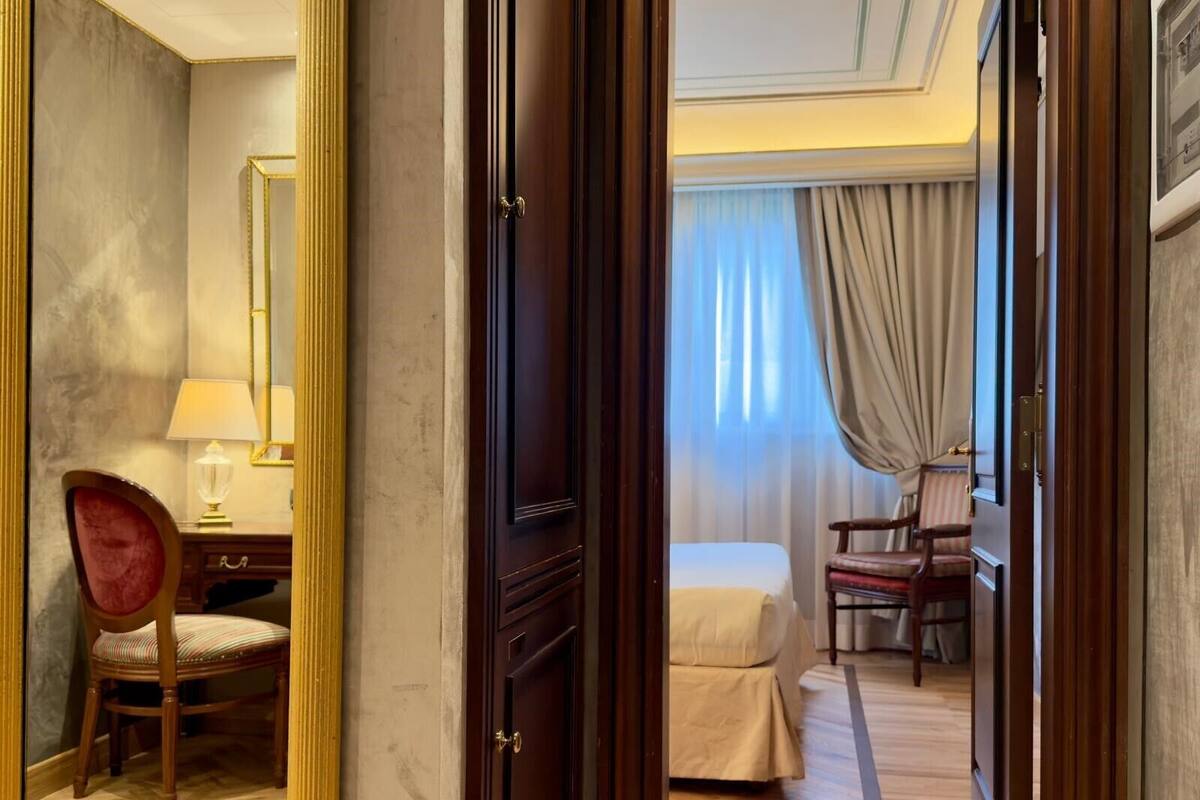 Executive Suite | Peralatan tempat tidur premium, gebar bulu kapas, bar mini