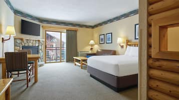 Suite (Kid Cabin- Waterpark Included) | Iron/ironing board, free WiFi, bed sheets, alarm clocks