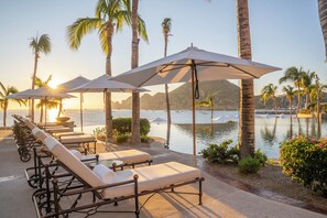 2 outdoor pools, free pool cabanas, pool umbrellas - Hacienda Beach Club & Residences (Cabo San Lucas)