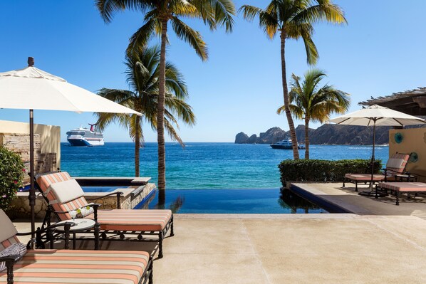 Villa, 4 Bedrooms, Beachfront