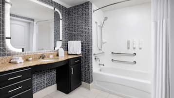 Shower kamar mandi
