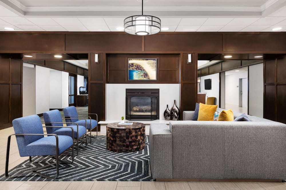 Homewood Suites by Hilton Manchester/Airport