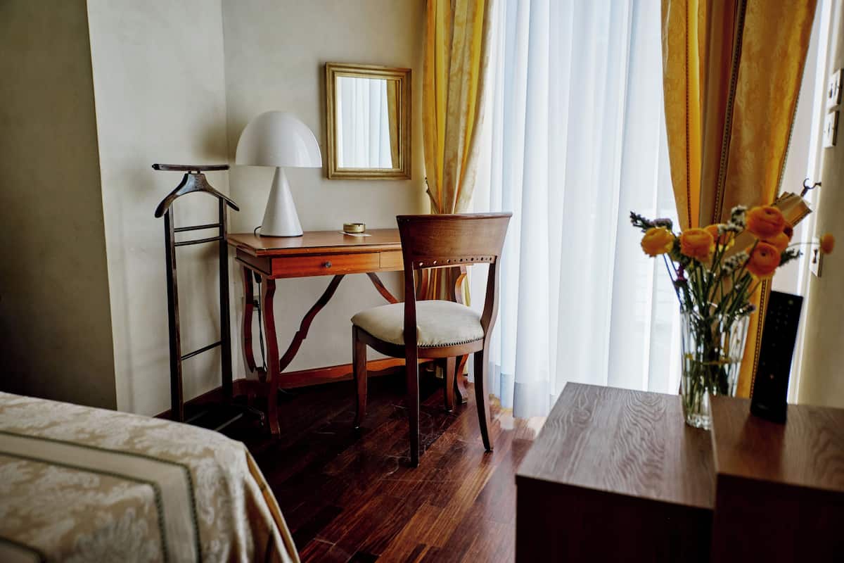 Chambre Triple | Minibar, coffres-forts dans les chambres, Wi-Fi gratuit, draps fournis