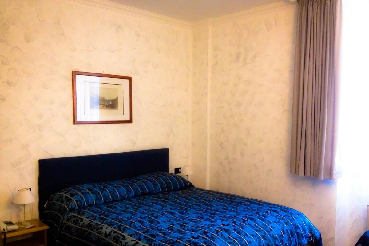 Minibar, in-room safe, blackout curtains, iron/ironing board