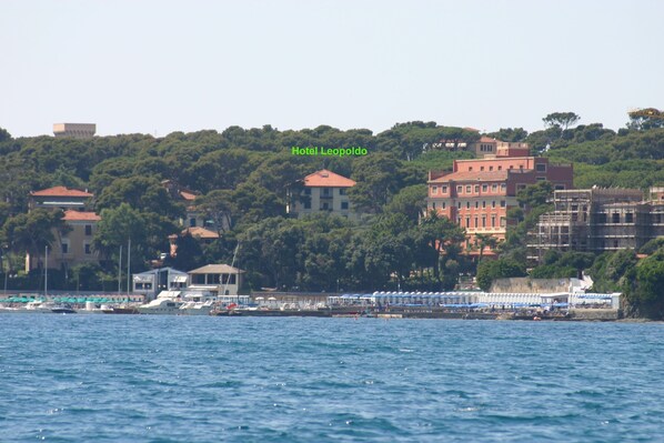 Beach/ocean view