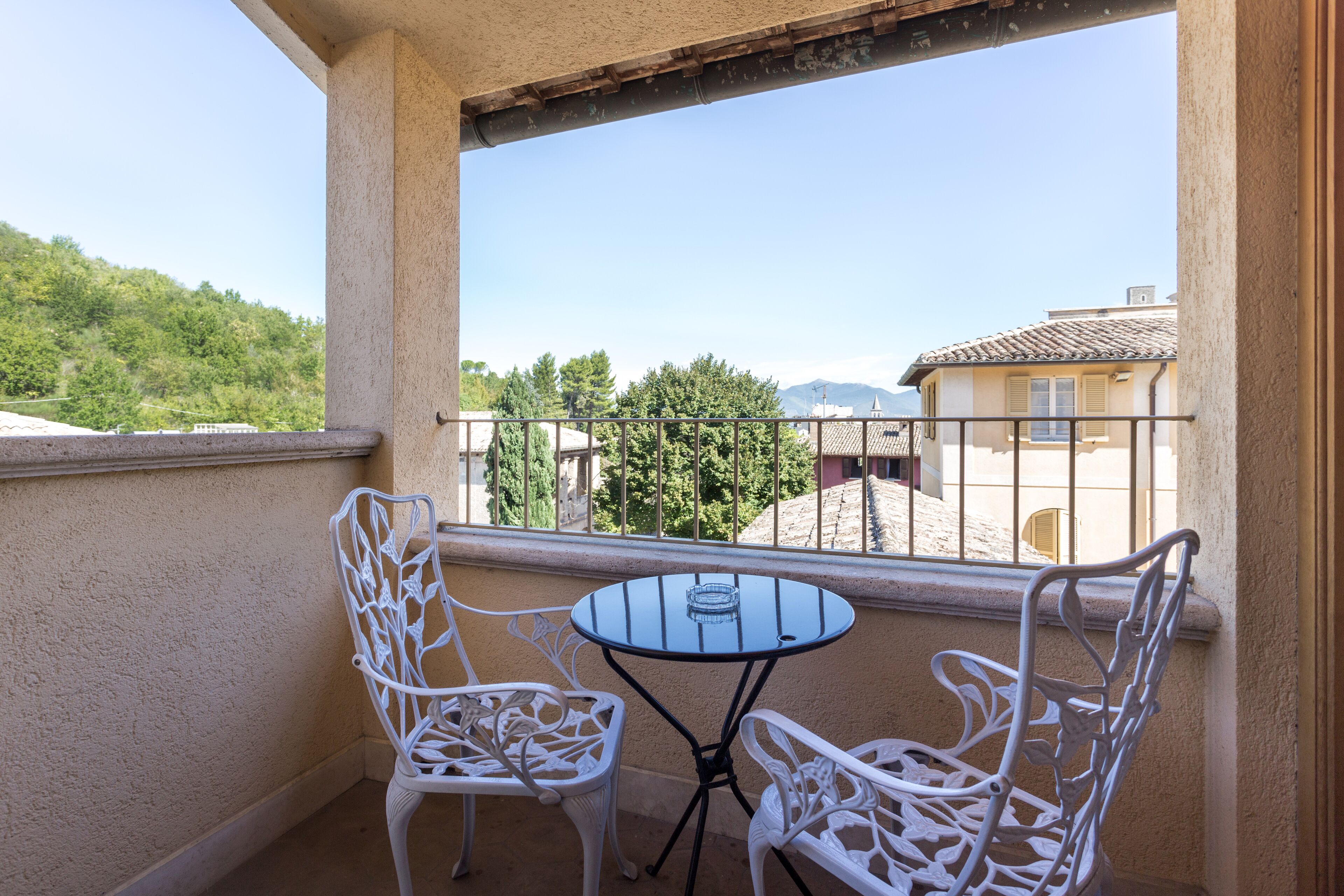 高级三人房, 露台 | 露台