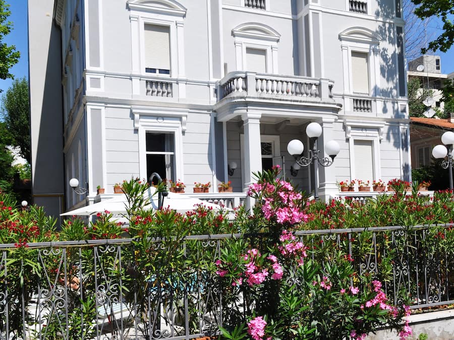 Majoituspaikan julkisivu