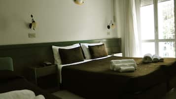 Doppelzimmer | Minibar, Zimmersafe, Schreibtisch, kostenloses WLAN