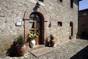 Entrée de l’hébergement