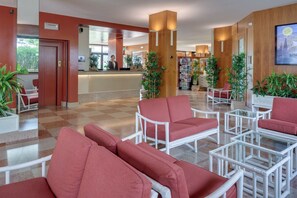 Reception - Poiano Garda Resort Hotel (Garda)