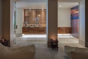 Couples treatment rooms, sauna, hot tub, steam room, Turkish bath - Poiano Garda Resort Hotel (Garda)