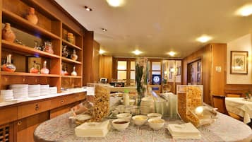Daily buffet breakfast (EUR 15 per person)