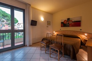 In-room safe, desk, soundproofing, cribs/infant beds