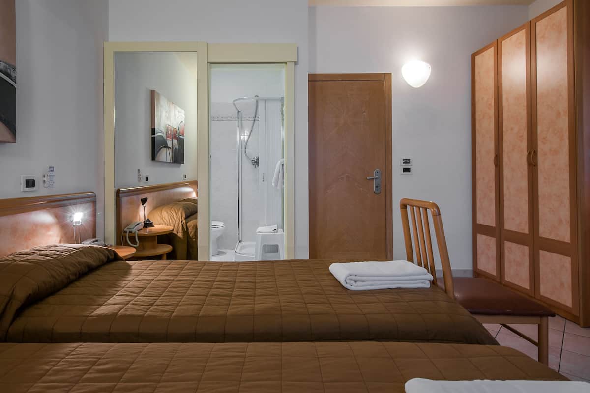 in-room safe, desk, soundproofing, cots/infant beds