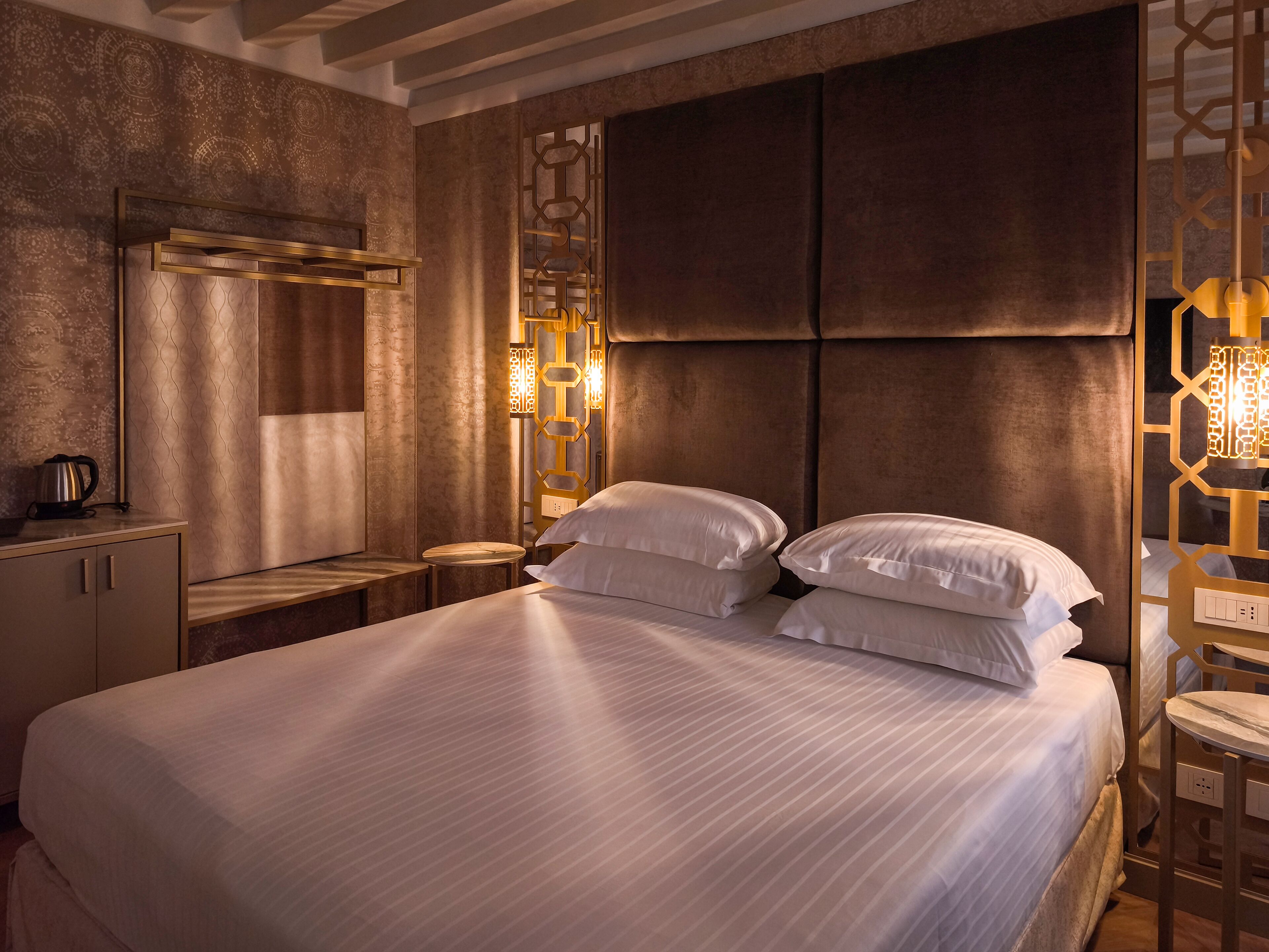 Premium bedding, down duvets, pillow-top beds, minibar