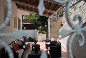 Terrace/patio - Hotel Villa Fiorita (Sorrento)