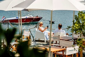 Terrace/patio - Hotel Carillon (Baveno)