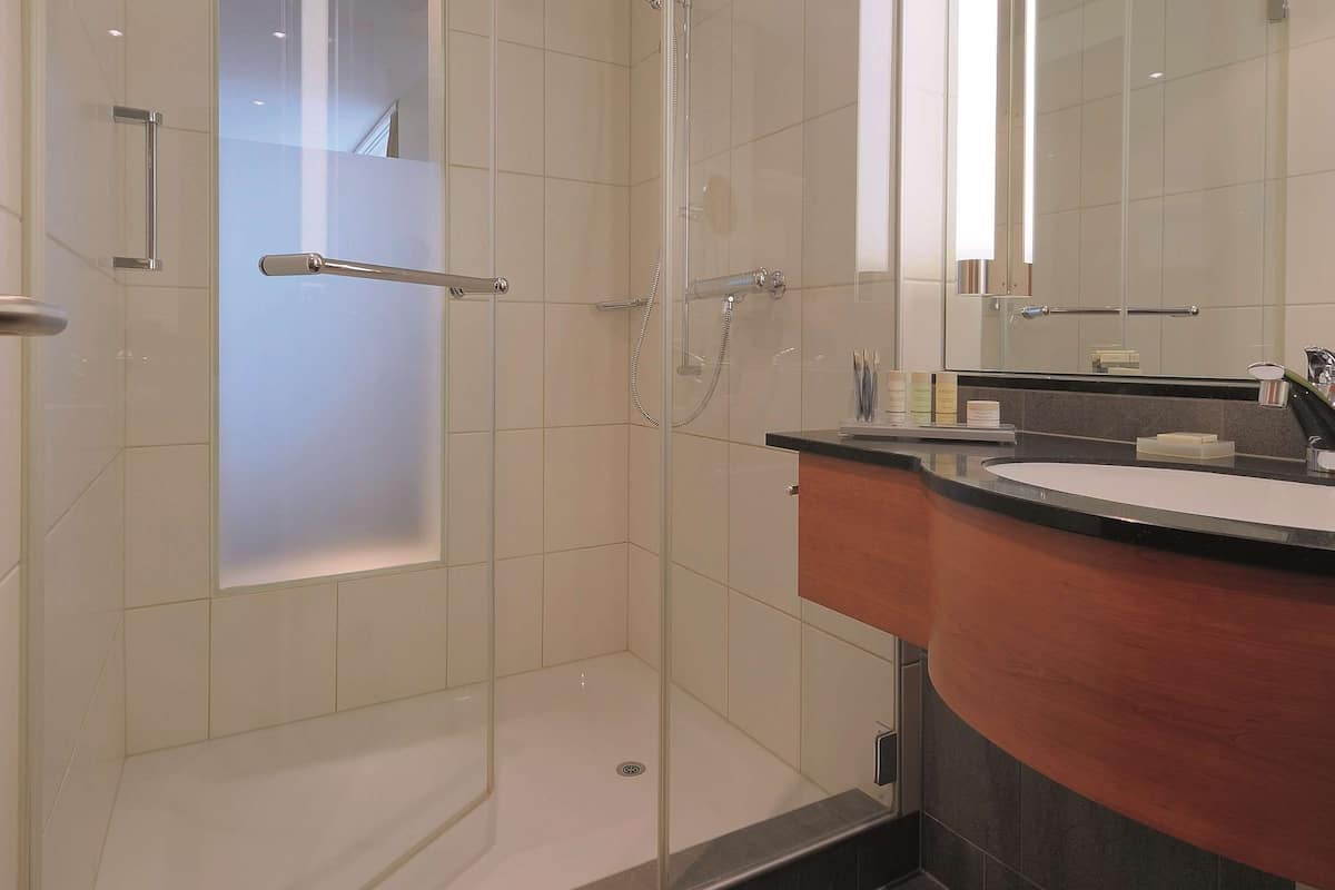 Free toiletries, hair dryer, towels