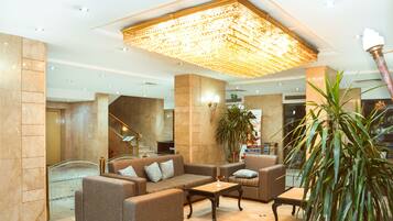 Sala de estar en el lobby