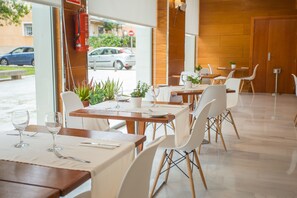 Restaurant - Hotel Alaquas (Alaquas)