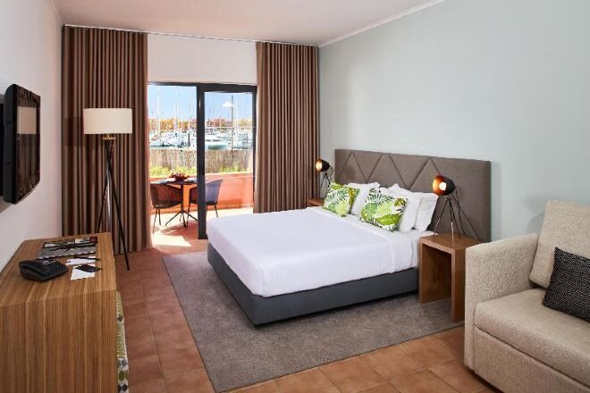 Minibar, in-room safe, desk, blackout curtains