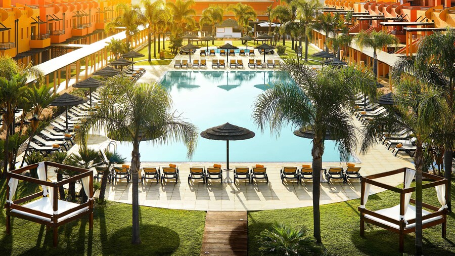 NH Marina Portimao Resort