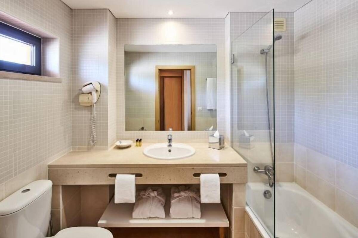 Chuveiro/banheira combinados, banheira de imersão