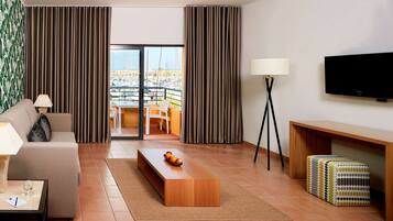 Minibar, in-room safe, desk, blackout drapes