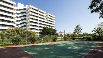 Tennis court