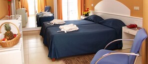1 bedroom, minibar, in-room safe, desk