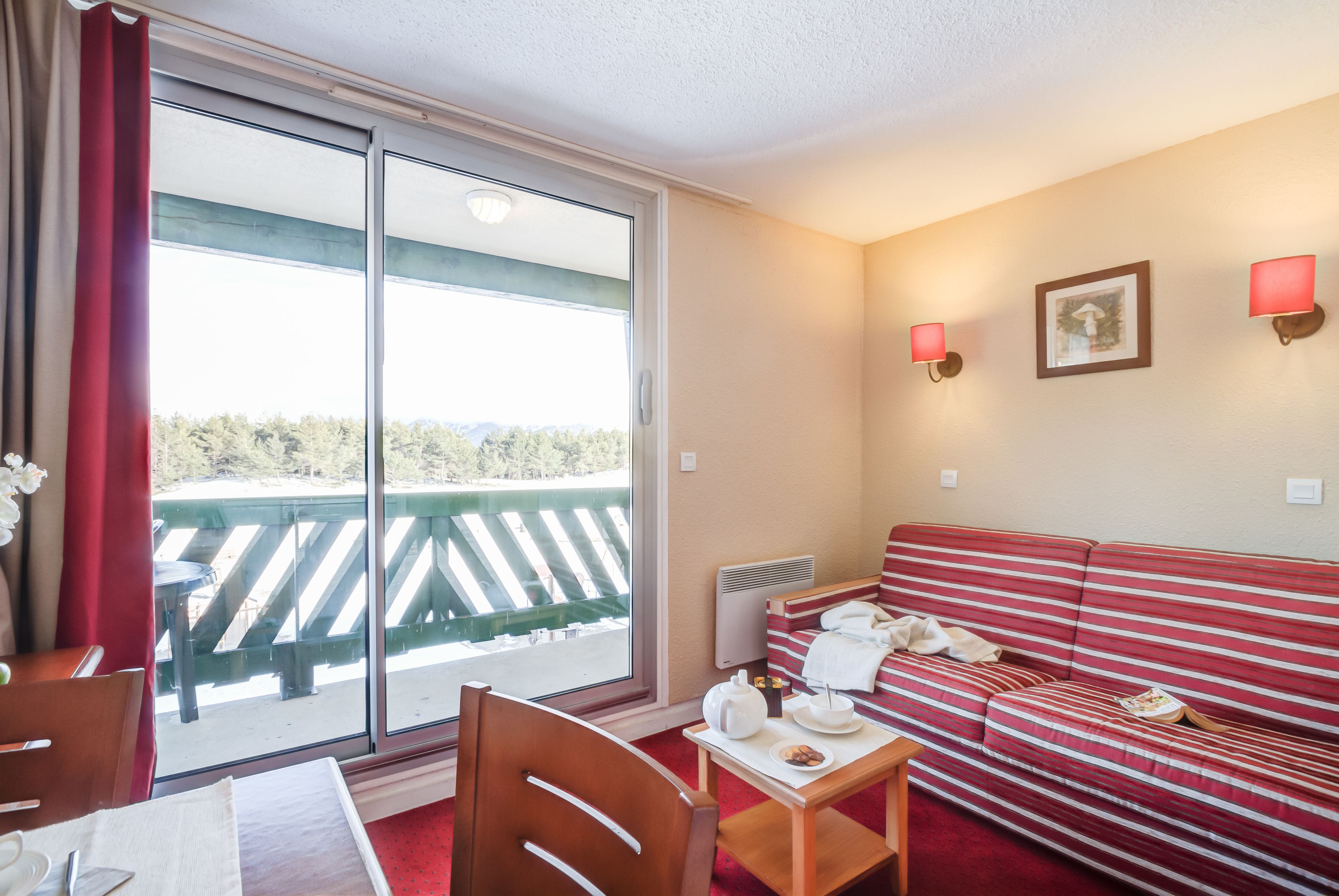 Standard-studiolejlighed | Opholdsområde | Tv