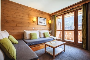 Standard - Apartment 7 people - 2 bedrooms | Living area
