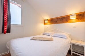 Apartement 8 People, 2 Bedrooms + 1 sleeping alcove | In-room safe, iron/ironing board, cribs/infant beds, free WiFi