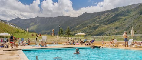 Piscina all'aperto