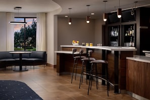 Bar (en la propiedad)