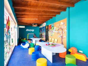 Children's play area - indoor