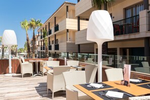 International cuisine - Occidental Ibiza - All Inclusive (Sant Josep de sa Talaia)