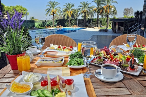 Wyndham Grand Izmir Ozdilek Thermal & Spa