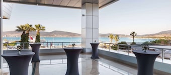 Wyndham Grand Izmir Ozdilek Thermal & Spa