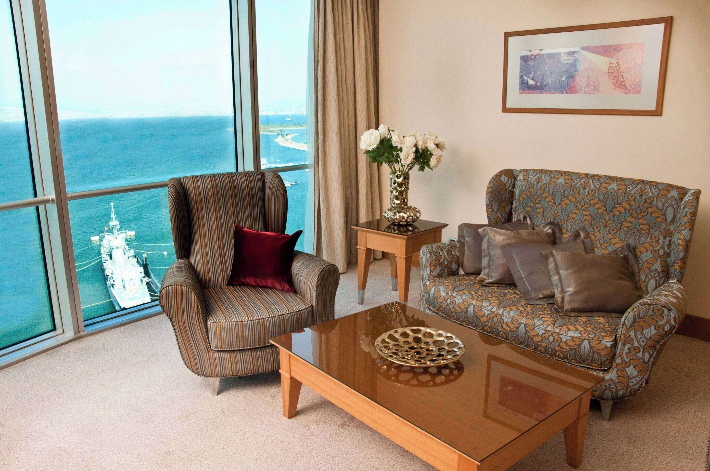 Junior Suite, Non Smoking, Sea View | Egyptian cotton sheets, premium bedding, down comforters