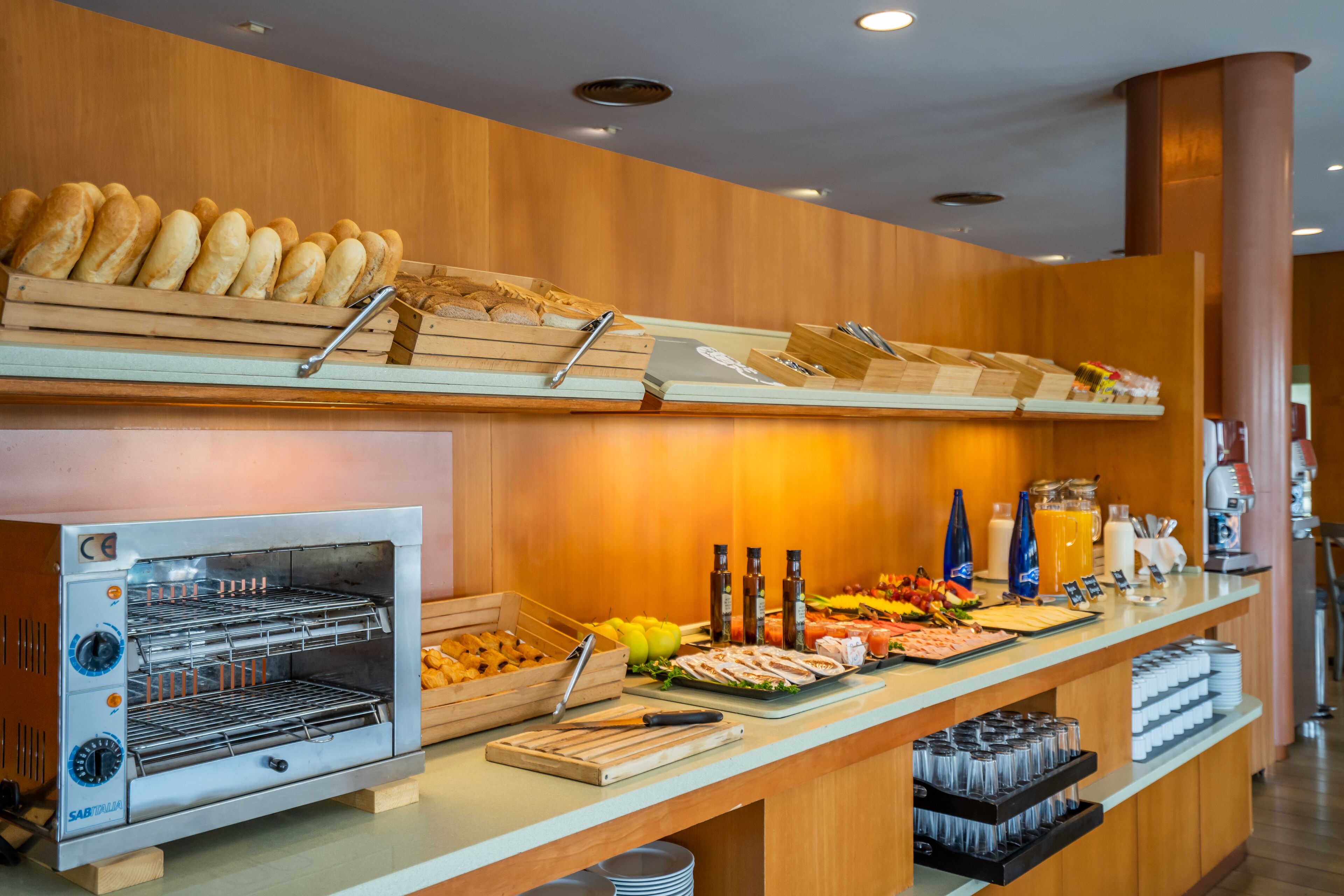 breakfast, lunch, dinner served; mediterranean cuisine