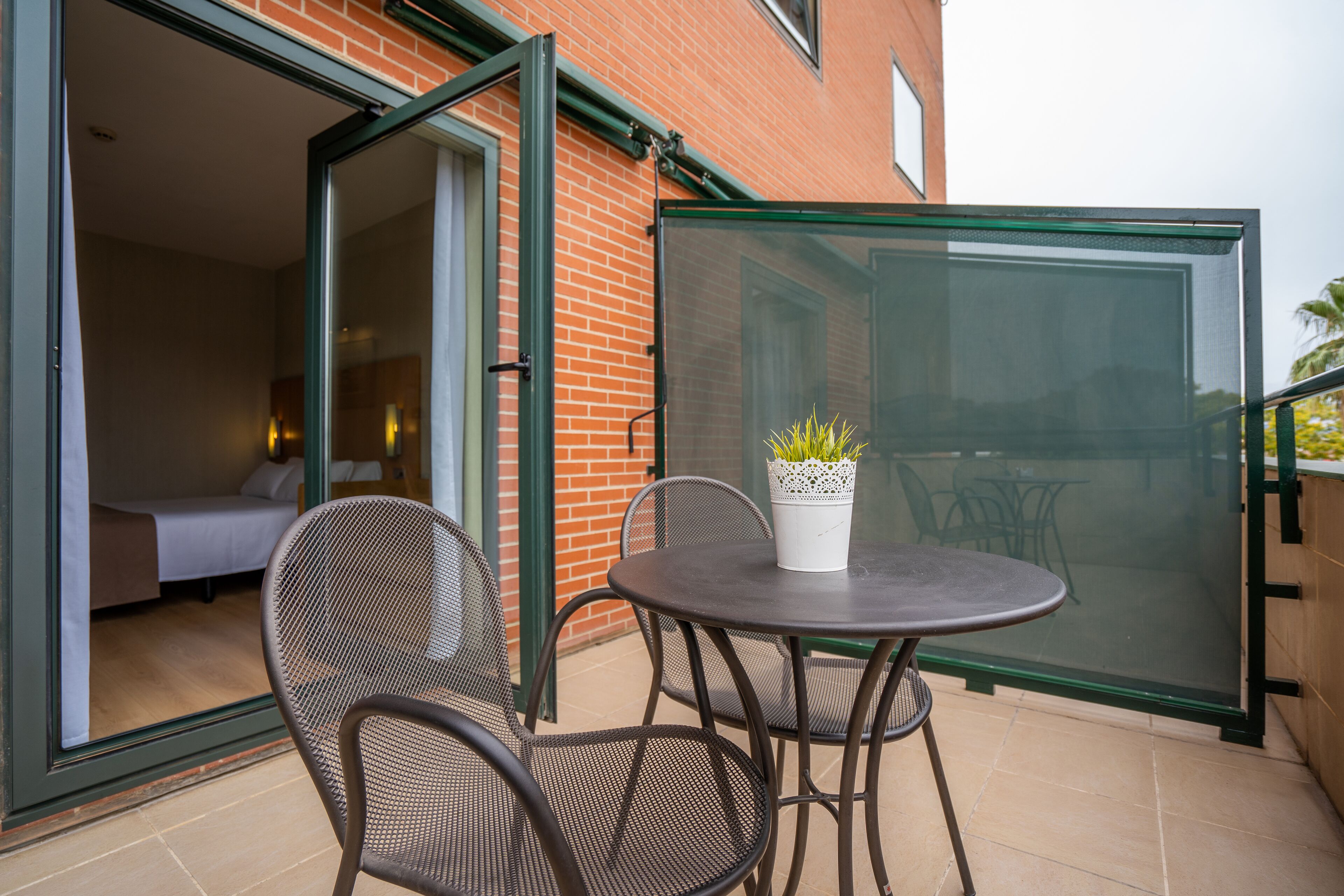 superior room, 1 queen bed, terrace | 1 bedroom, in-room safe, desk, soundproofing