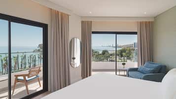 Superior Room Panoramic Sea View | 1 habitación, ropa de cama de alta calidad, edredón y minibar